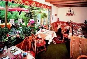 Atina Hotel